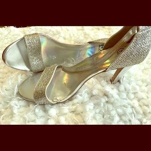 SEXY SILVER SANDAL